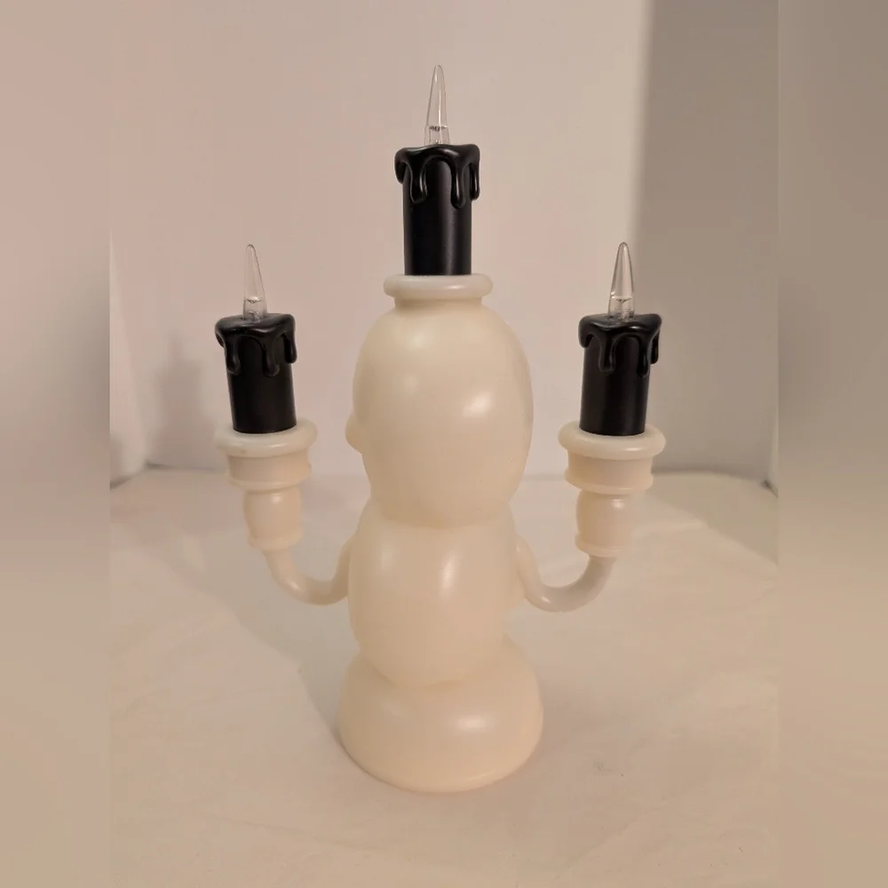 Target Bullseye's Playground Light Up Skull Candelabra Halloween Decor - WORKS